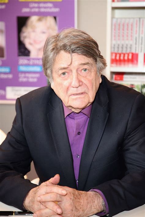 Le réalisateur et scénariste Jean.